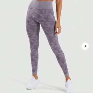 GYMSHARK Camo Lavender Leggings